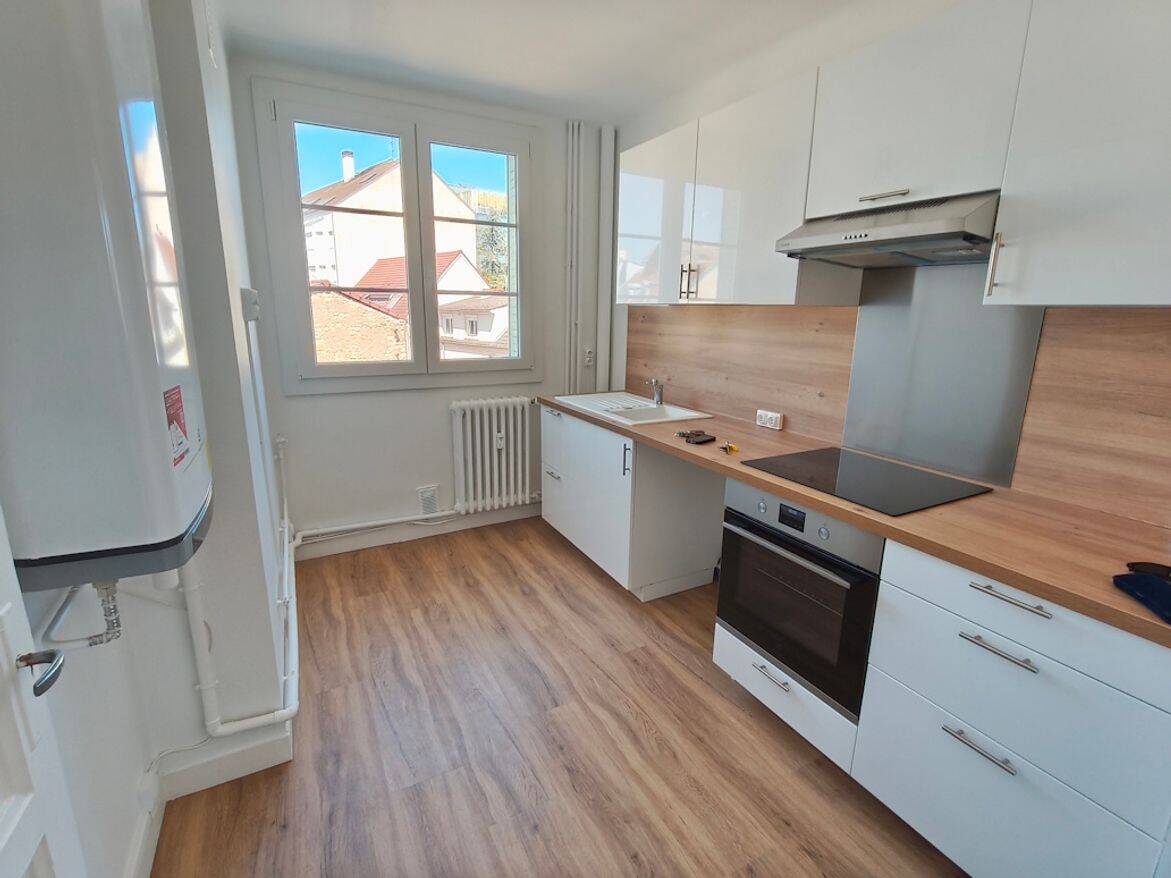 Appartement 3 pièces 56 m² · à Dijon · 55,8 m² · 781 €