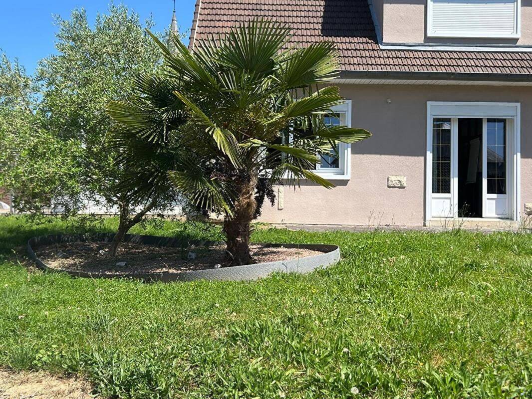 Maison 8 pièces 262 m² · à Chauny · 262 m² · 496 000 €