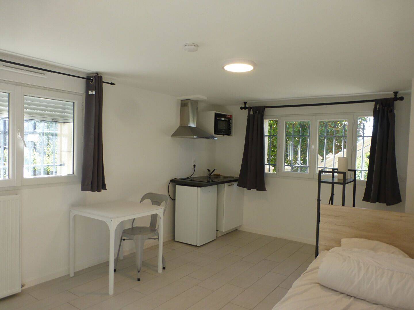 Appartement 1 pièce 20 m² · à Bures-sur-Yvette · 19,8 m² · 700 €/mois