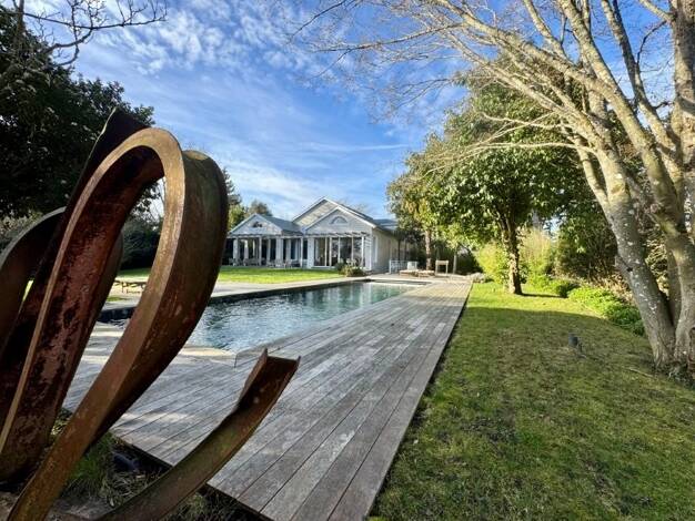 Maison à vendre 3 300 000 € 10 pièces 5 chambres 404 m² 4 115 m² de terrain Sud Saint-Nom-la-Bretèche 78860