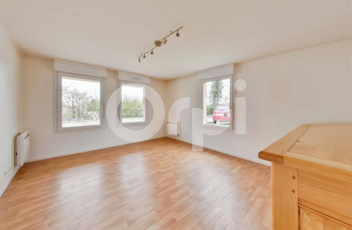 Appartement 2 pièces 48 m² · à Nanteuil-le-Haudouin · 48 m² · 145 000 €