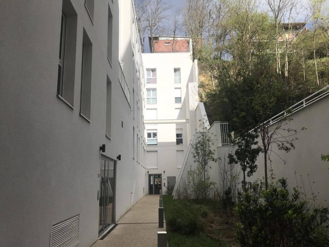 Appartement 2 pièces 41 m² · à Chaville · 41 m² · 1 051 €/mois