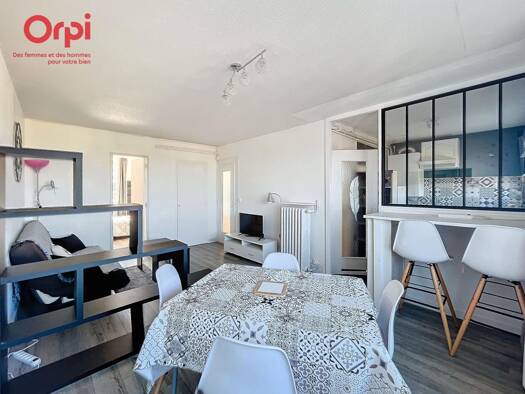 Colocation à louer 410 € 3 pièces 2 chambres 56 m² 4ème étage Banjan-Fontenelles-Maillets Le Mans 72100