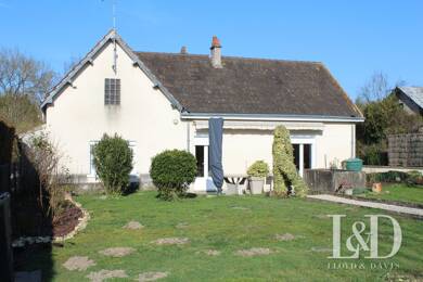 Maison en viager occupé Bouquet 32 000 € 3 pièces 2 chambres 78 m² 1 281 m² de terrain Genillé 37460