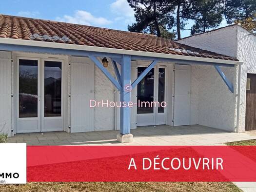 Maison de plain-pied à vendre 223 000 € 3 pièces 2 chambres 61,7 m² 357 m² de terrain La Faute-sur-Mer 85460