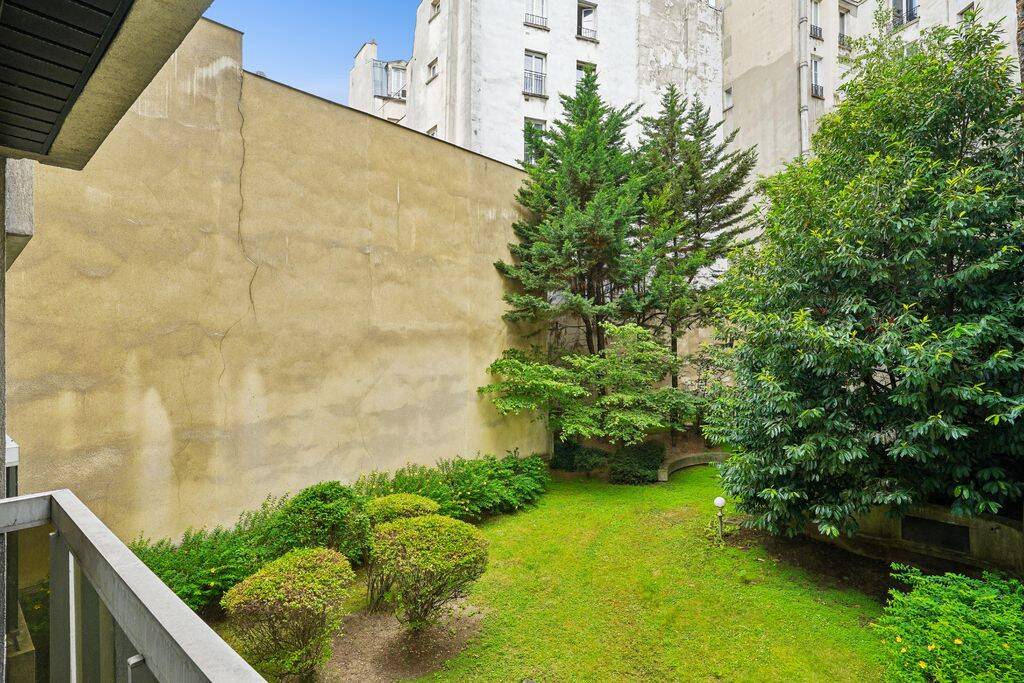 Appartement 1 pièce 29 m² · à Paris 17ème Arrondissement · 29 m² · 389 000 €