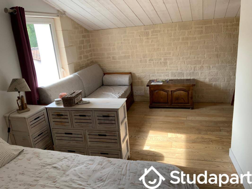 Appartement 1 pièce 27 m² · à Périgny · 27 m² · 750 €