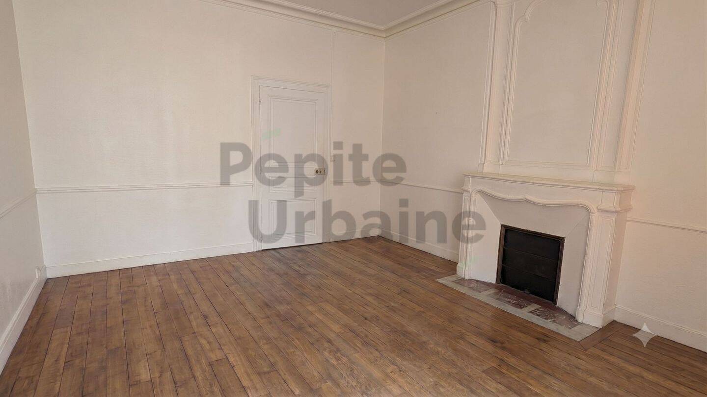 3 pièces 71 m² · à Nantes · 71 m² · 910 €/mois