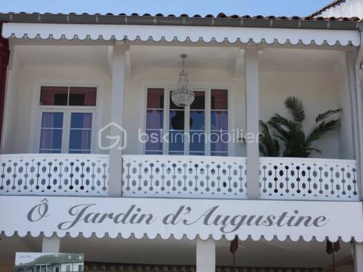 Immeuble à vendre 290 000 € 195 m² Geaune 40320