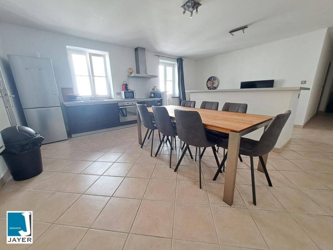 Appartement 3 pièces 77 m² · à Chalon-sur-Saône · 77 m² · 746 €/mois