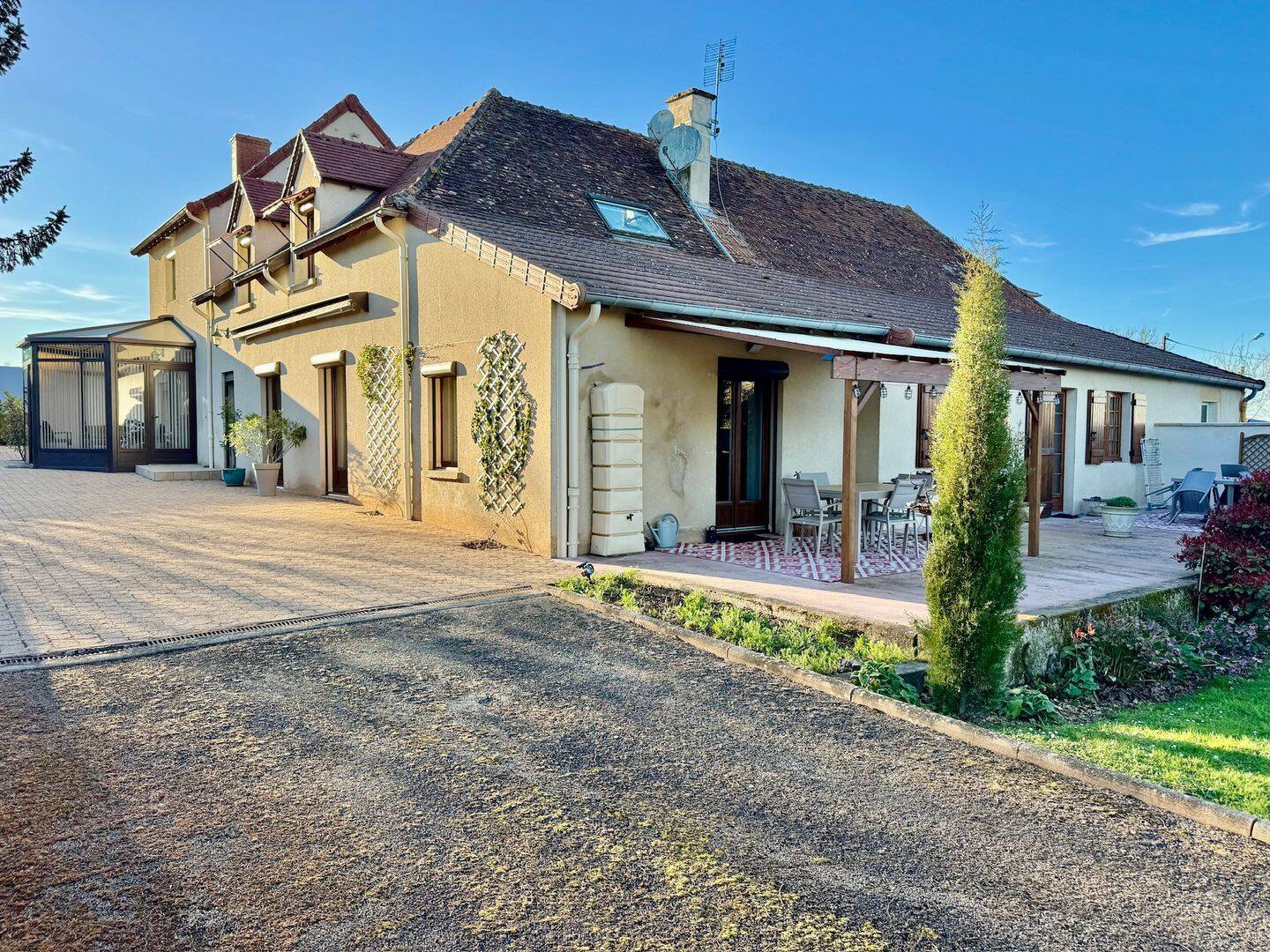 Maison 8 pièces 200 m² · à Charolles · 200 m² · 255 000 €