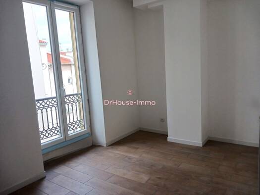 Appartement à vendre 189 000 € 3 pièces 2 chambres 50 m² Étage 5/5 Thiers Nice 06000