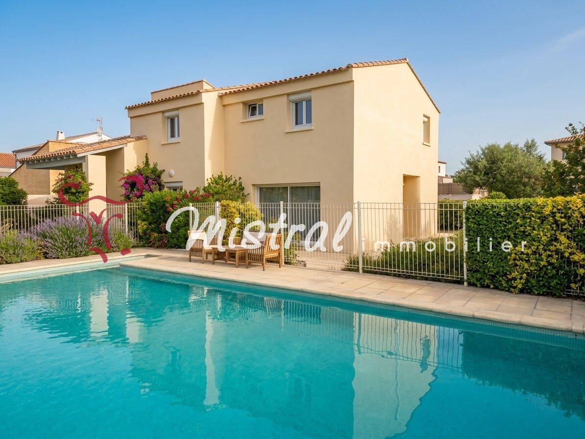 Maison 7 pièces 180 m² · à Aigues-Mortes · 180 m² · 645 000 €