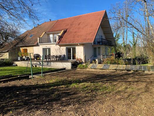 Maison à vendre 260 000 € 5 pièces 4 chambres 163 m² 894 m² de terrain Messia-sur-Sorne 39570