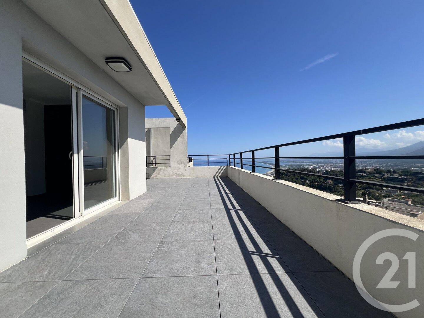 Appartement 4 pièces 105 m² · à Bastia · 105 m² · 420 000 €