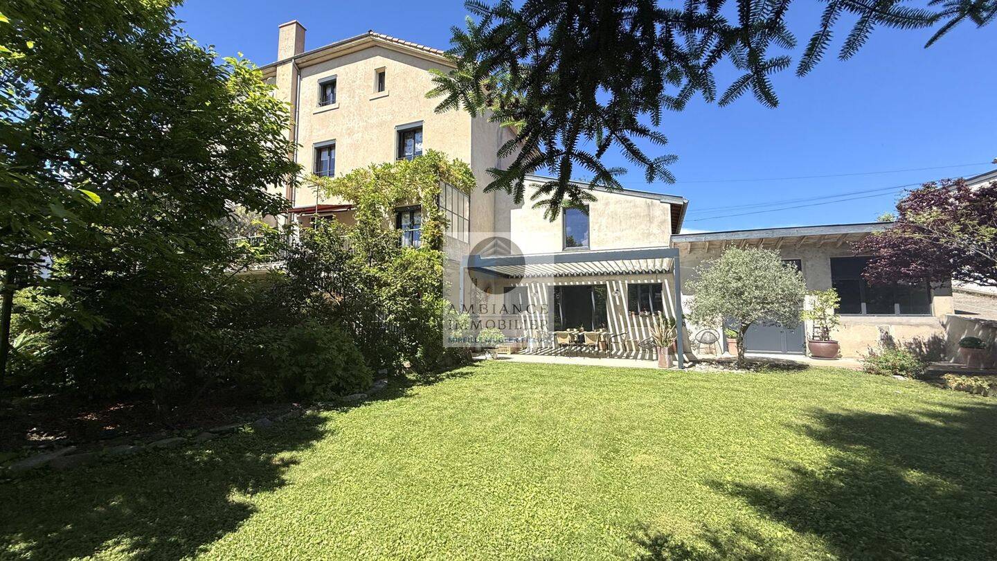 Maison 7 pièces 172 m² · à Tournon-sur-Rhône · 171,5 m² · 540 000 €