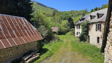 Mas à vendre 177 000 € 12 pièces 4 chambres 577 m² 3 500 m² de terrain Banios 65200
