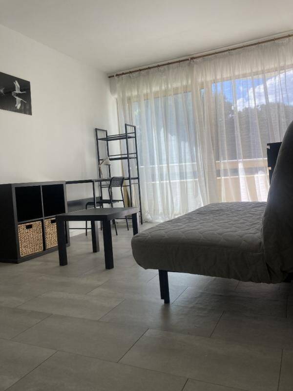 Appartement 1 pièce 24 m² · à Gradignan · 24 m² · 674 €