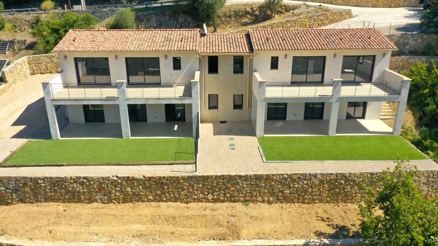 Maison 4 pièces 120 m² · à Le Tignet · 120 m² · 530 000 €
