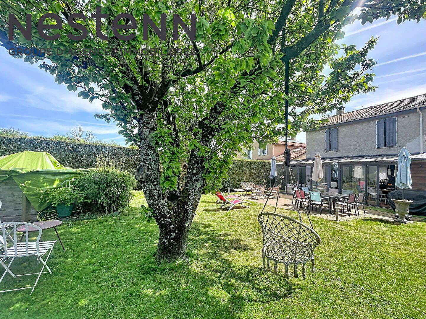 Maison 6 pièces 110 m² · à Saint-Genis-les-Ollières · 110 m² · 480 000 €
