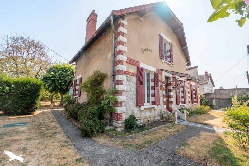 Maison 5 pièces 138 m² · à Saint-Germain-du-Puy · 138 m² · 189 900 €