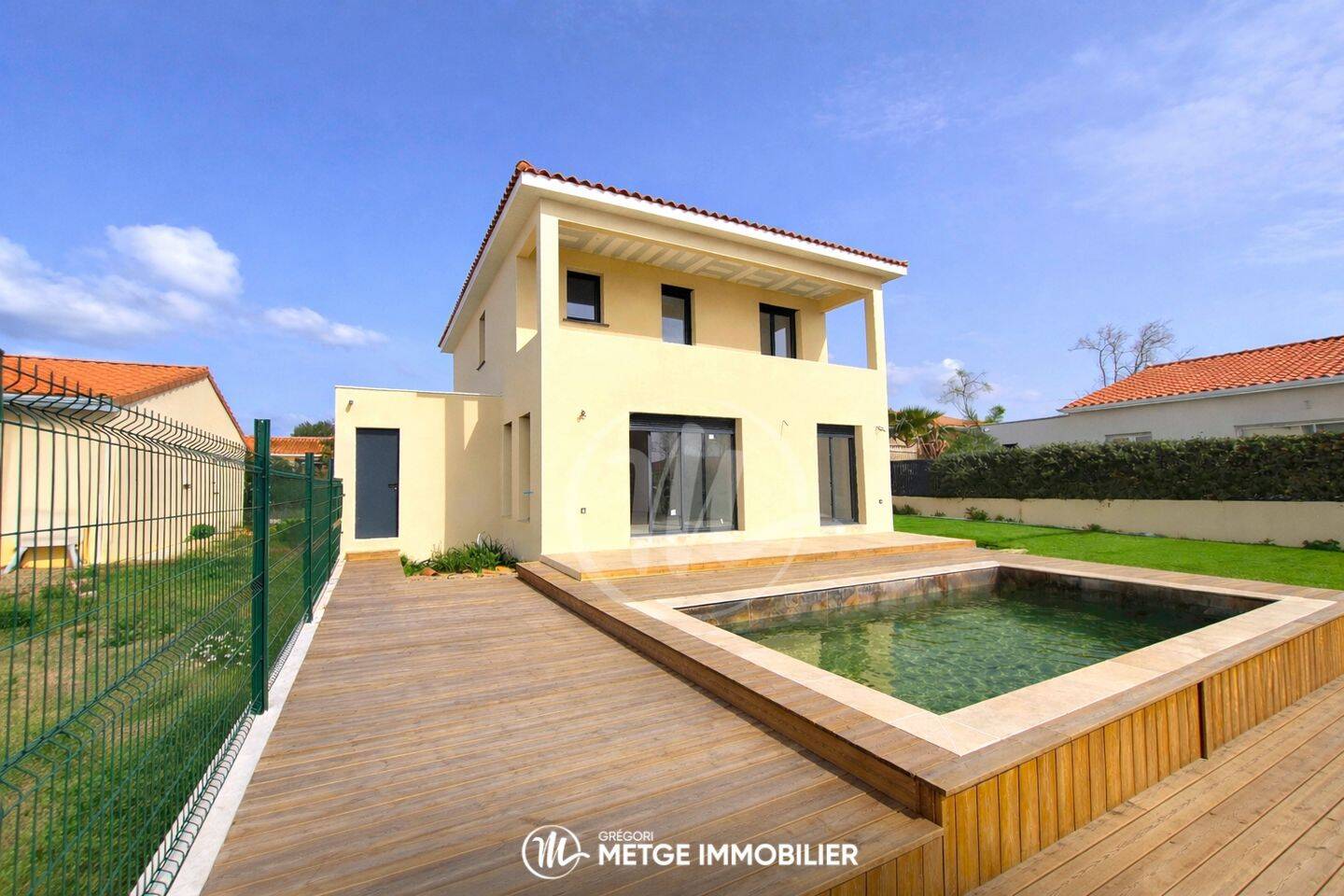 Maison 5 pièces 143 m² · à Roujan · 143 m² · 398 000 €