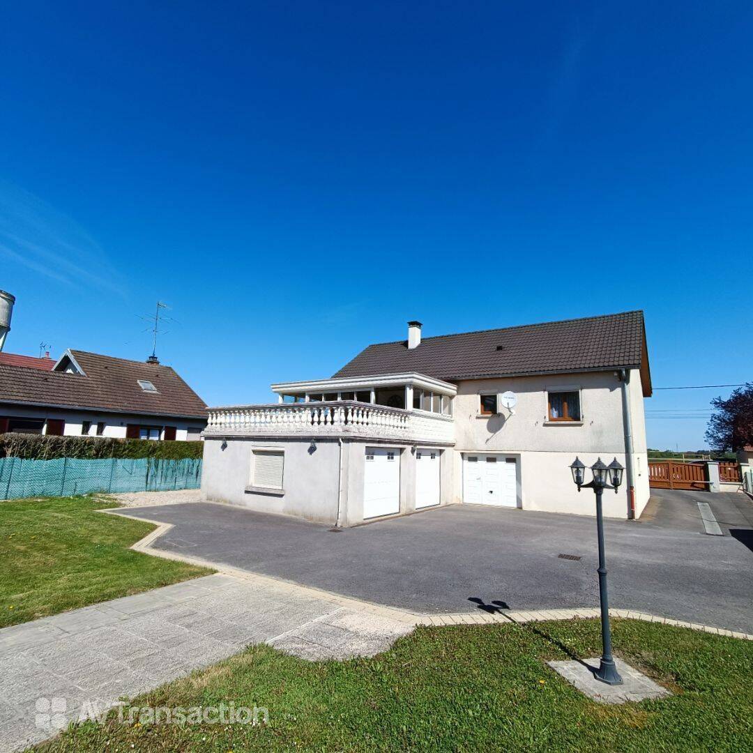 Maison 4 pièces 99 m² · à Gray · 99 m² · 222 600 €