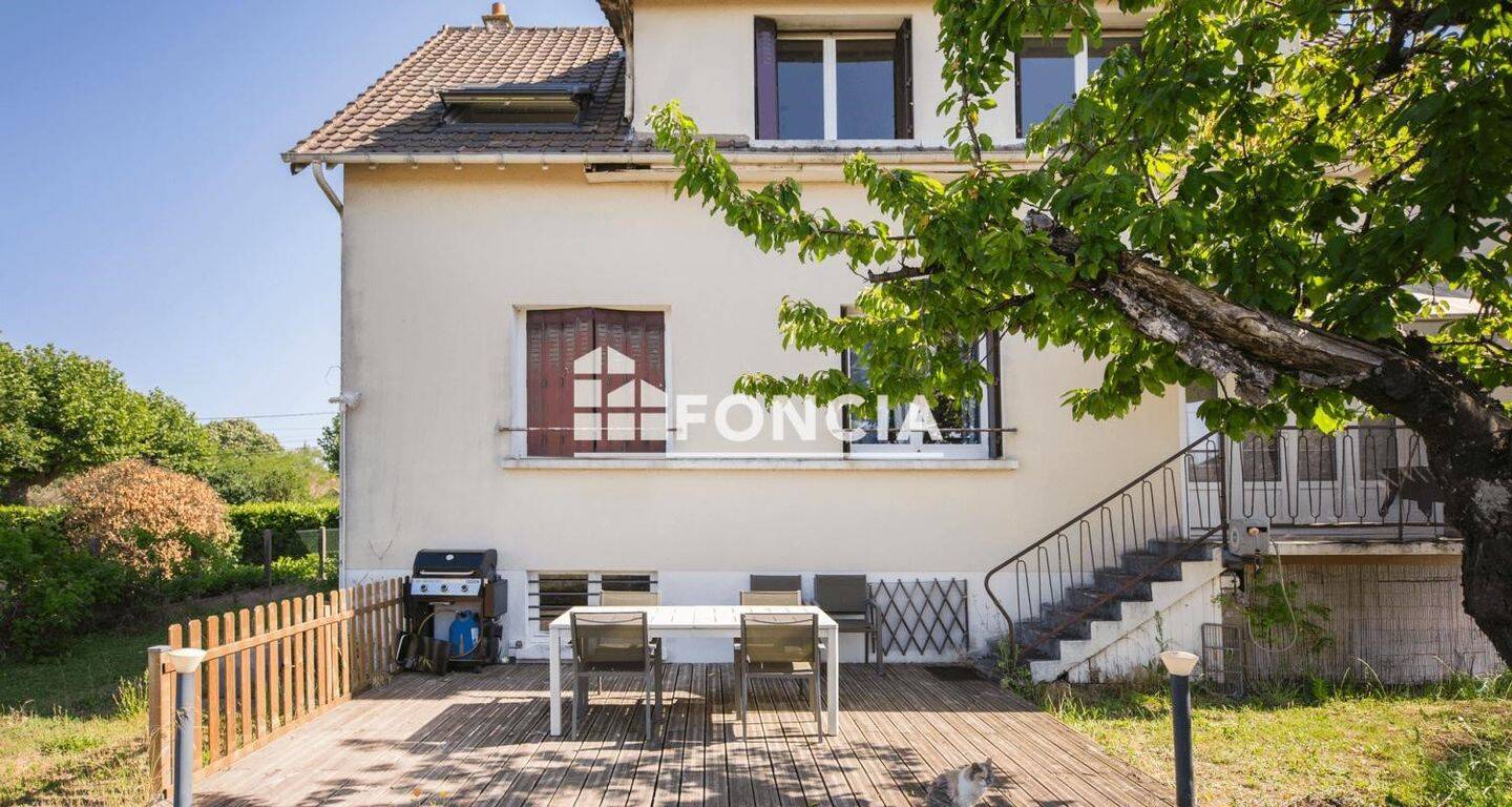 Maison 6 pièces 140 m² · à Mardié · 140 m² · 225 000 €