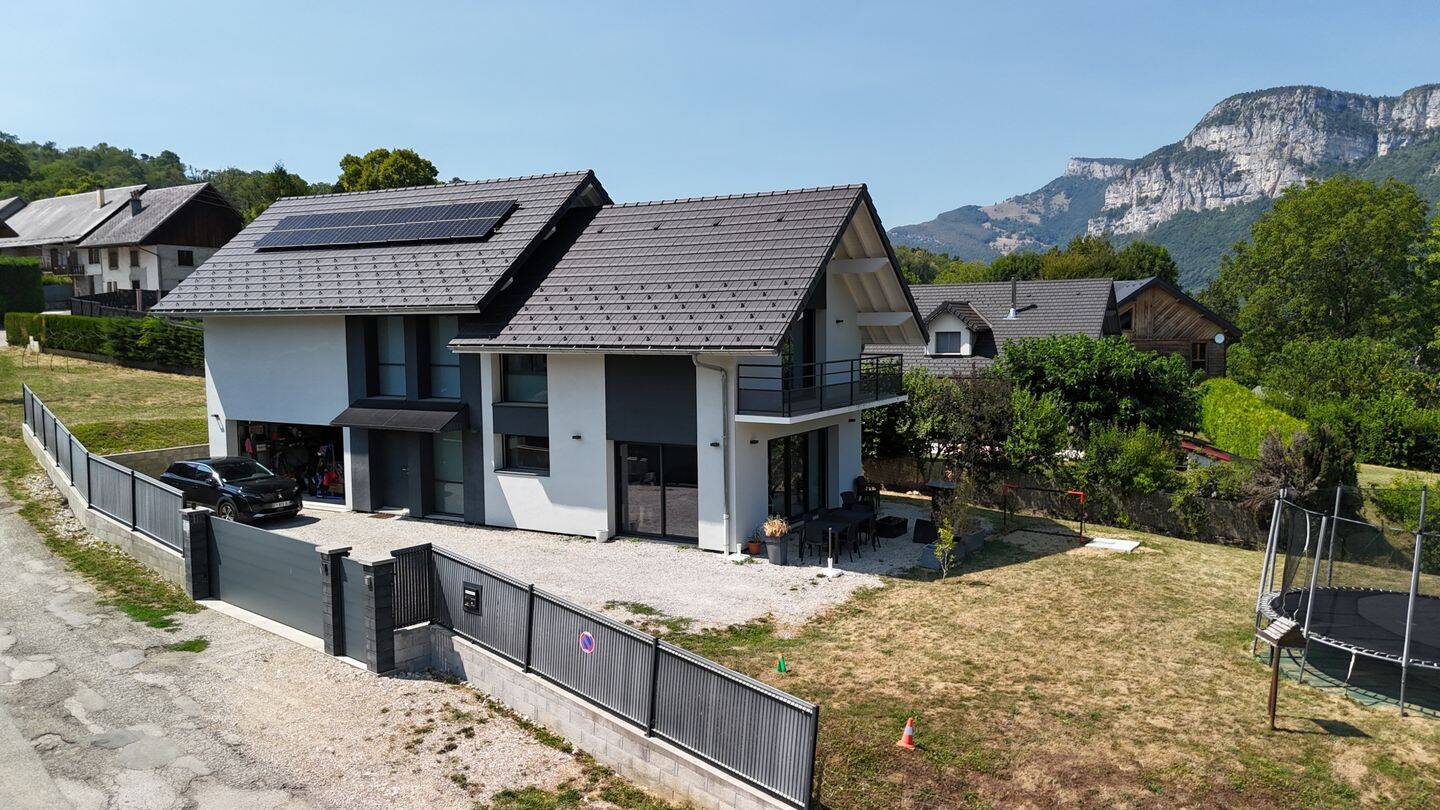 Maison 5 pièces 170 m² · à Curienne · 170 m² · 619 000 €