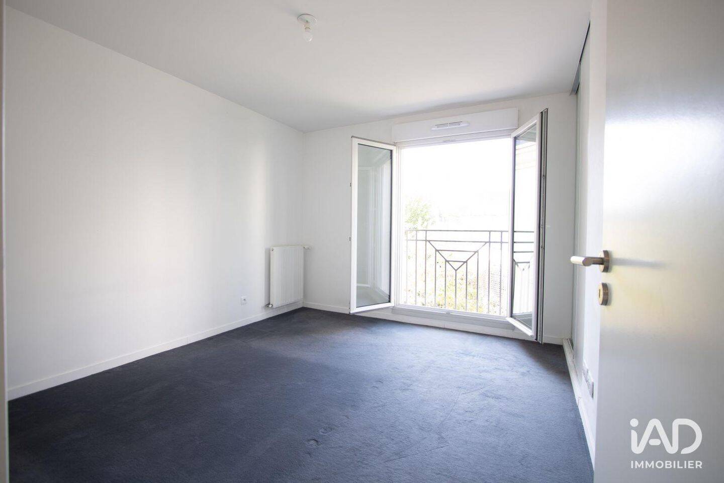 Appartement 2 pièces 38 m² · à Saint-Cyr-l'École · 38 m² · 824 €/mois