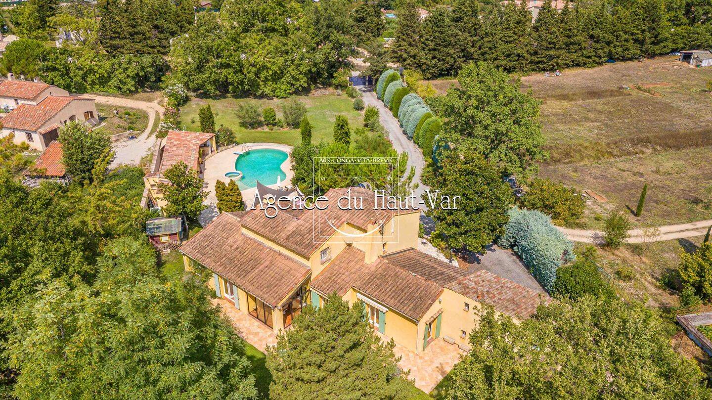 Maison 8 pièces 225 m² · à Montauroux · 225 m² · 885 000 €
