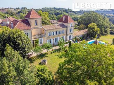 Château à vendre 1 800 000 € 11 pièces 6 chambres 470 m² 49 954 m² de terrain Saint-Aubin-de-Branne 33420