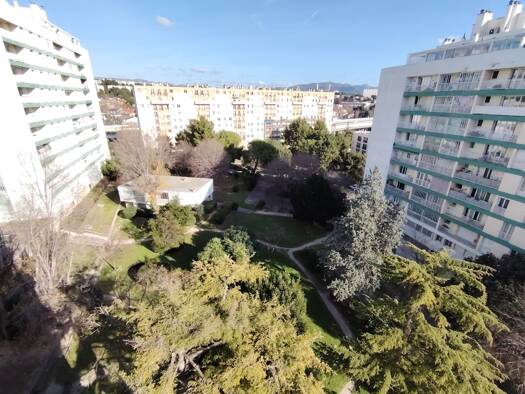 Appartement à vendre 171 000 € 4 pièces 3 chambres 87 m² Étage 7/10 Malpassé Marseille 13ème arrondissement 13013