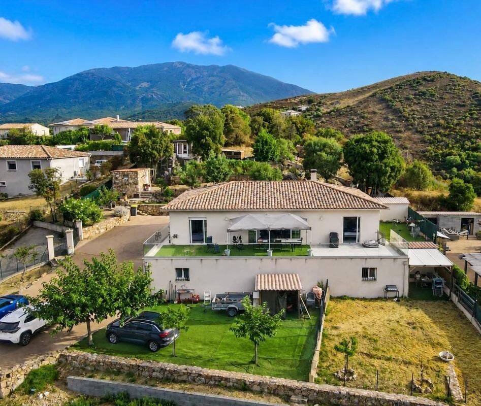 Maison 4 pièces 125 m² · à Peri · 124,7 m² · 685 000 €