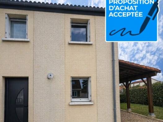 Maison à vendre 128 000 € 3 pièces 2 chambres 55 m² 176 m² de terrain Zone Urbaine Chasseneuil-du-Poitou 86360