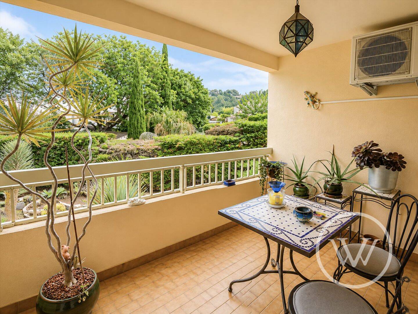 Appartement 5 pièces 141 m² · à Saint-Mandrier-sur-Mer · 141 m² · 482 000 €