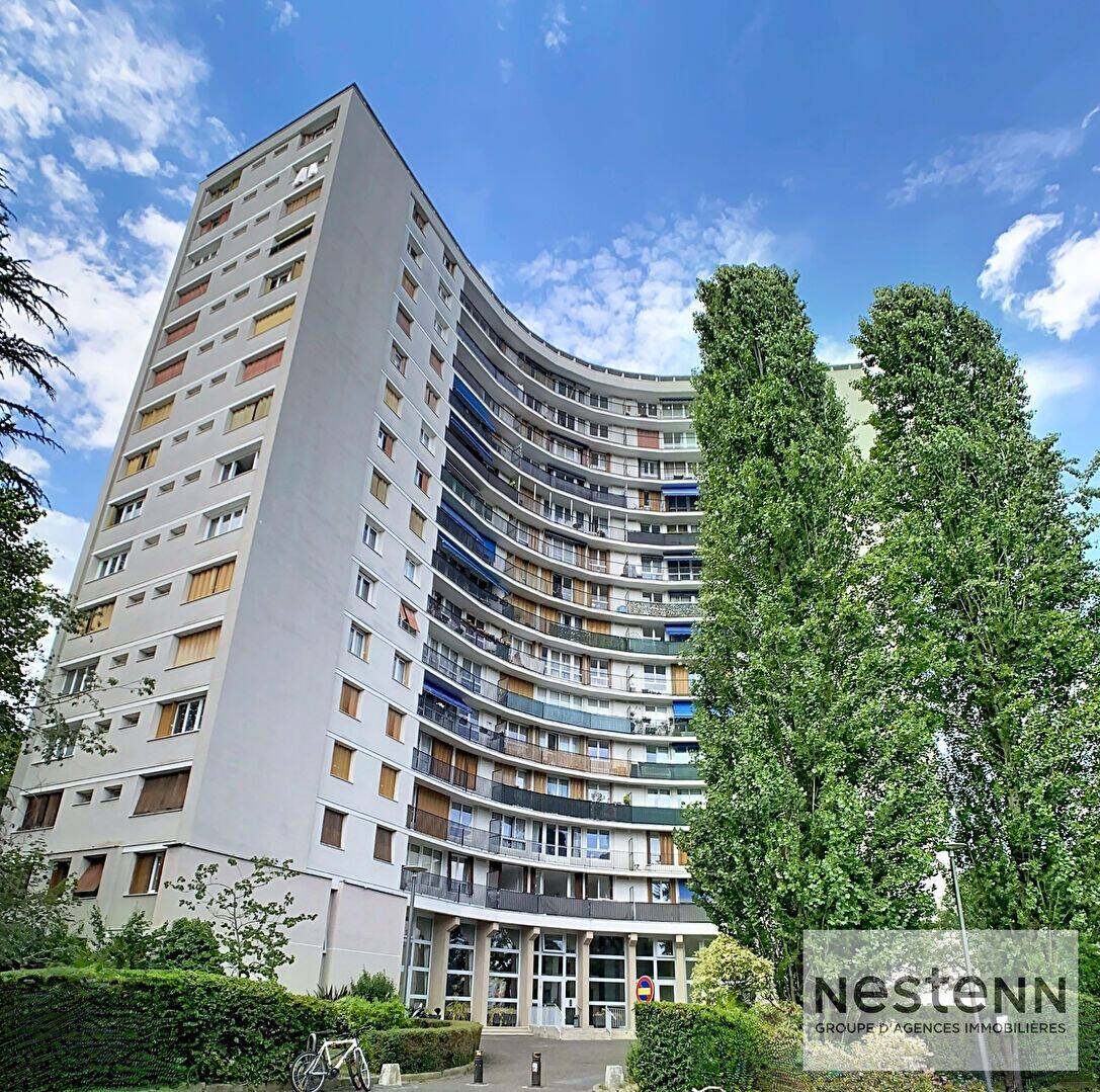 Appartement 4 pièces 79 m² · à Eaubonne · 78,6 m² · 176 000 €