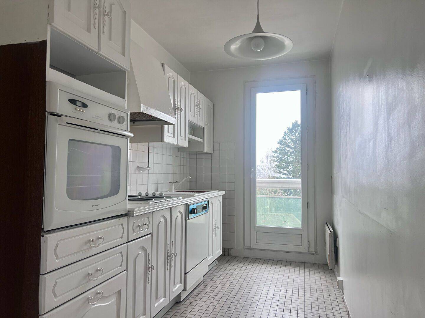 Appartement 3 pièces 74 m² · à Nevers · 73,5 m² · 68 000 €