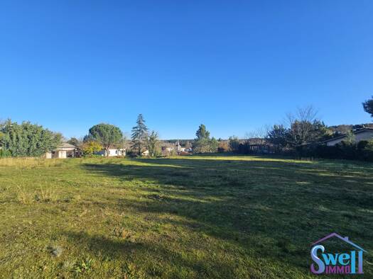 Terrain constructible viabilisé à vendre 77 000 € 1 044 m² de terrain Lévignacq 40170