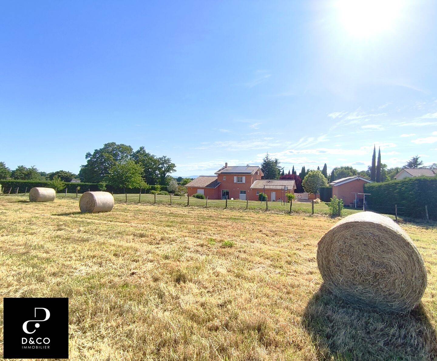 Maison 8 pièces 206 m² · à Châtillon-sur-Chalaronne · 206 m² · 596 000 €