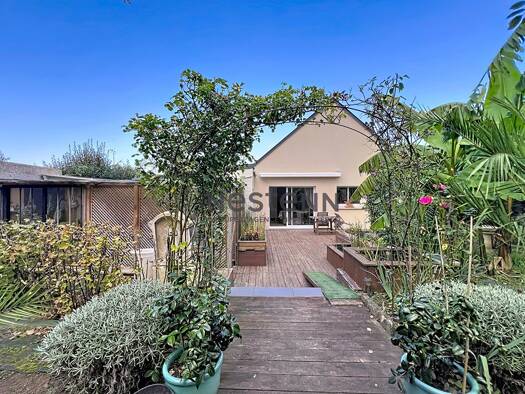 Maison de plain-pied à vendre 480 700 € 6 pièces 4 chambres 140 m² 855 m² de terrain Asnelles 14960