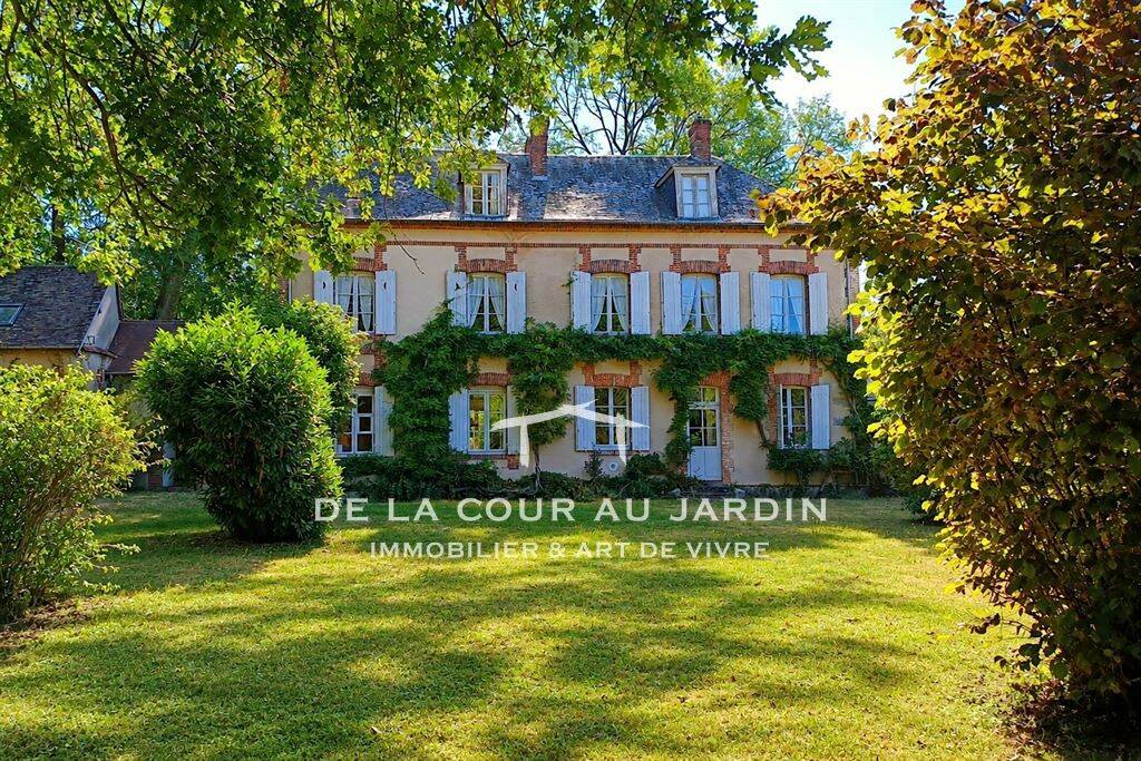 Maison 13 pièces 238 m² · à Maintenon · 238 m² · 580 000 €