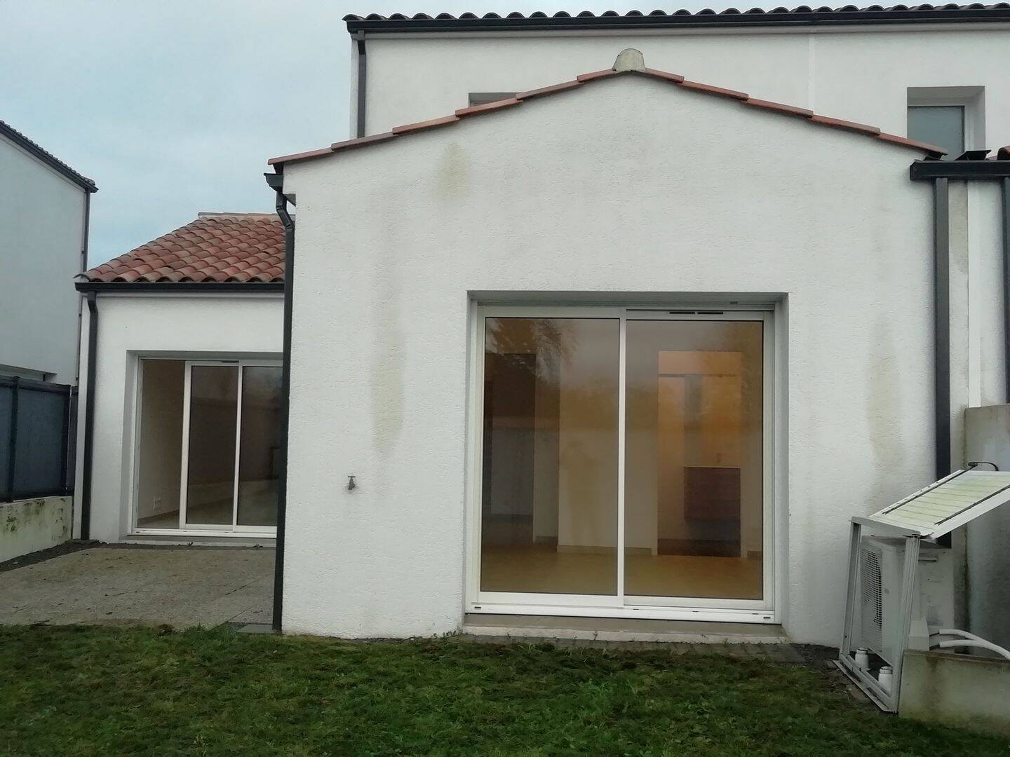 Maison 4 pièces 104 m² · à Rezé · 104 m² · 1 402 €