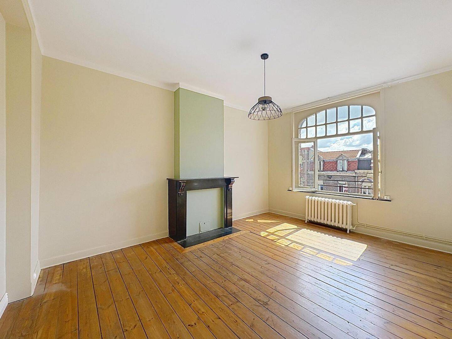Appartement 4 pièces 86 m² · à Valenciennes · 86 m² · 760 €