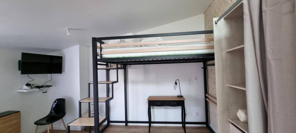 Appartement 1 pièce 20 m² · à Niort · 20 m² · 595 €/mois