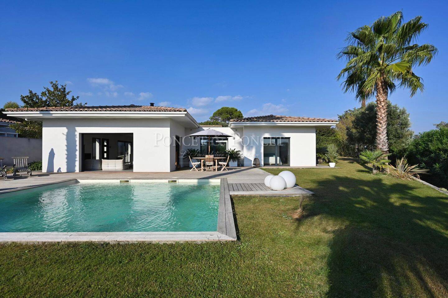 Maison 4 pièces 164 m² · à Saint-Jean-de-Védas · 164 m² · 1 092 000 €