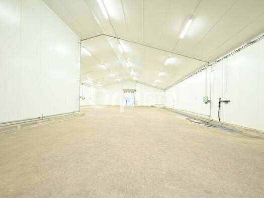 Entrepôt à louer 3 500 € 612 m² d'espace de stockage L'Abergement-de-Cuisery 71290