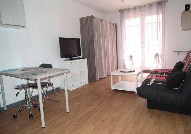 Appartement 1 pièce 25 m² · à Toulouse · 24,8 m² · 523 €