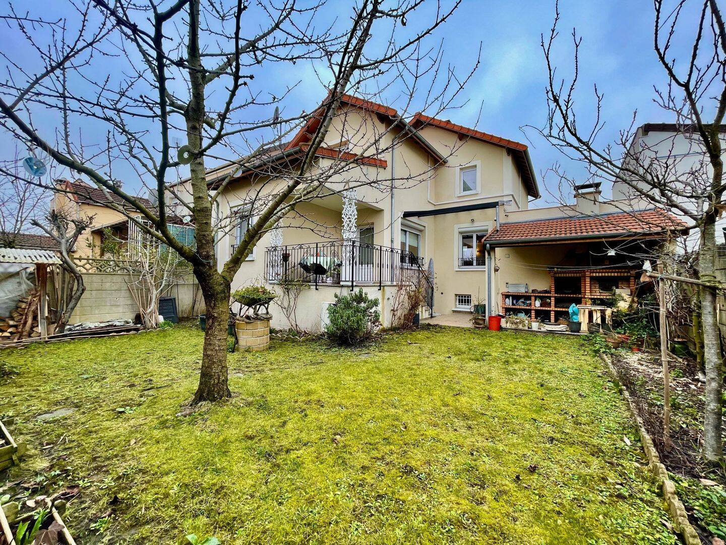 Maison 5 pièces 109 m² · à Drancy · 108,5 m² · 460 000 €