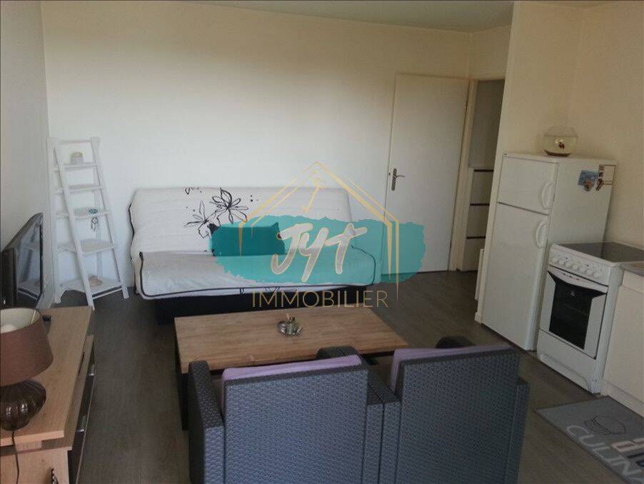 Appartement 1 pièce 30 m² · à Louvres · 29,5 m² · 630 €